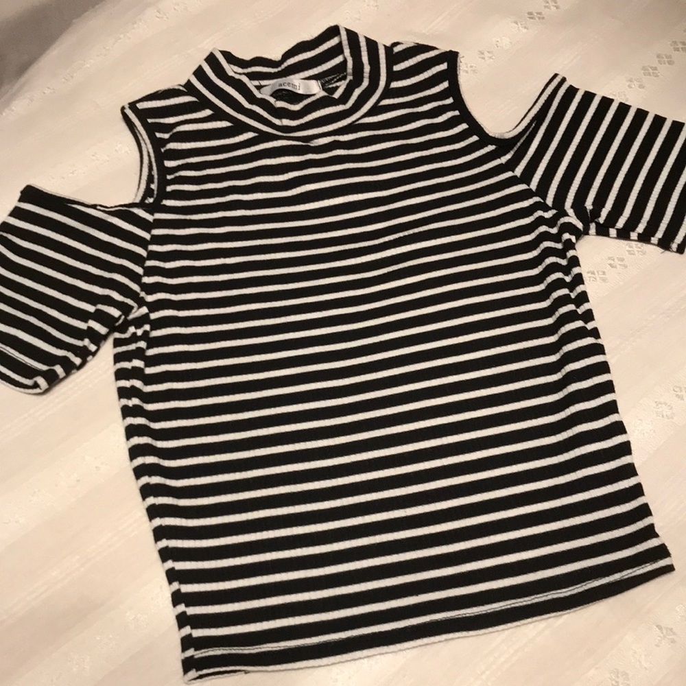 Ladies Acemi Black/White Stripe Top
